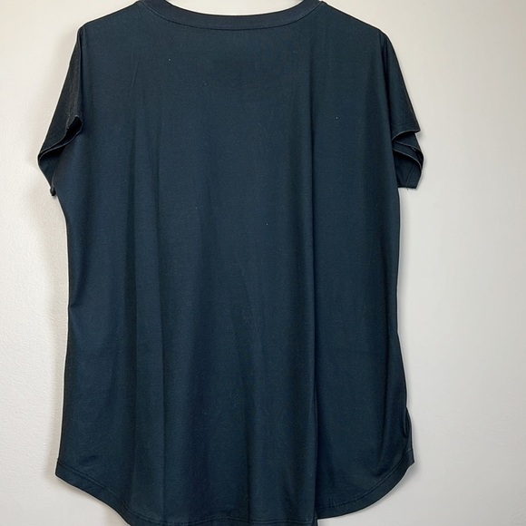 FOCO Women's NFL Team CLEVELAND BROWNS Logo Ladies Fashion Tunic Top Shirt NWT - Picture 10 of 10